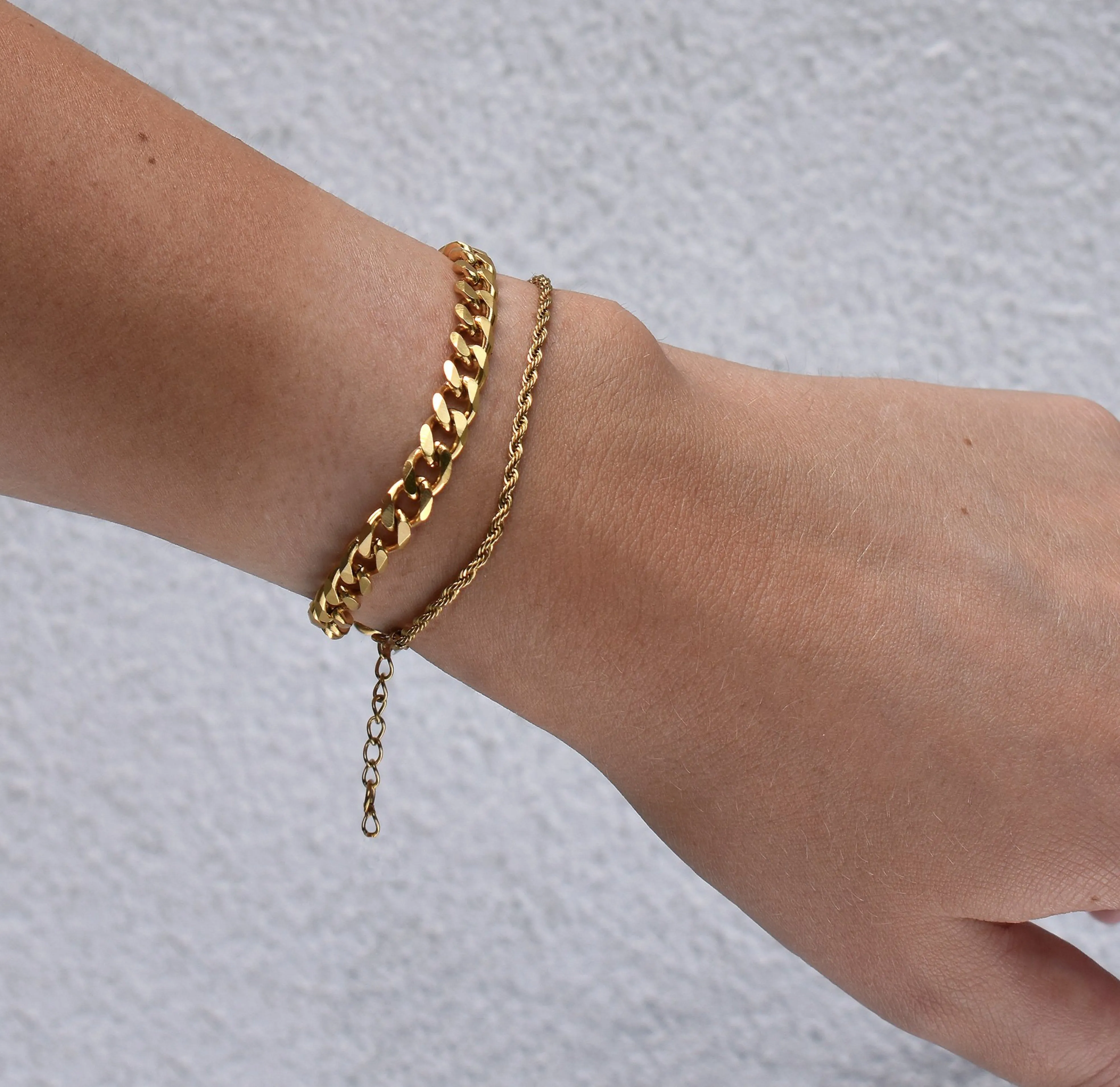 BILLIE THIN ROPE CHAIN BRACELET