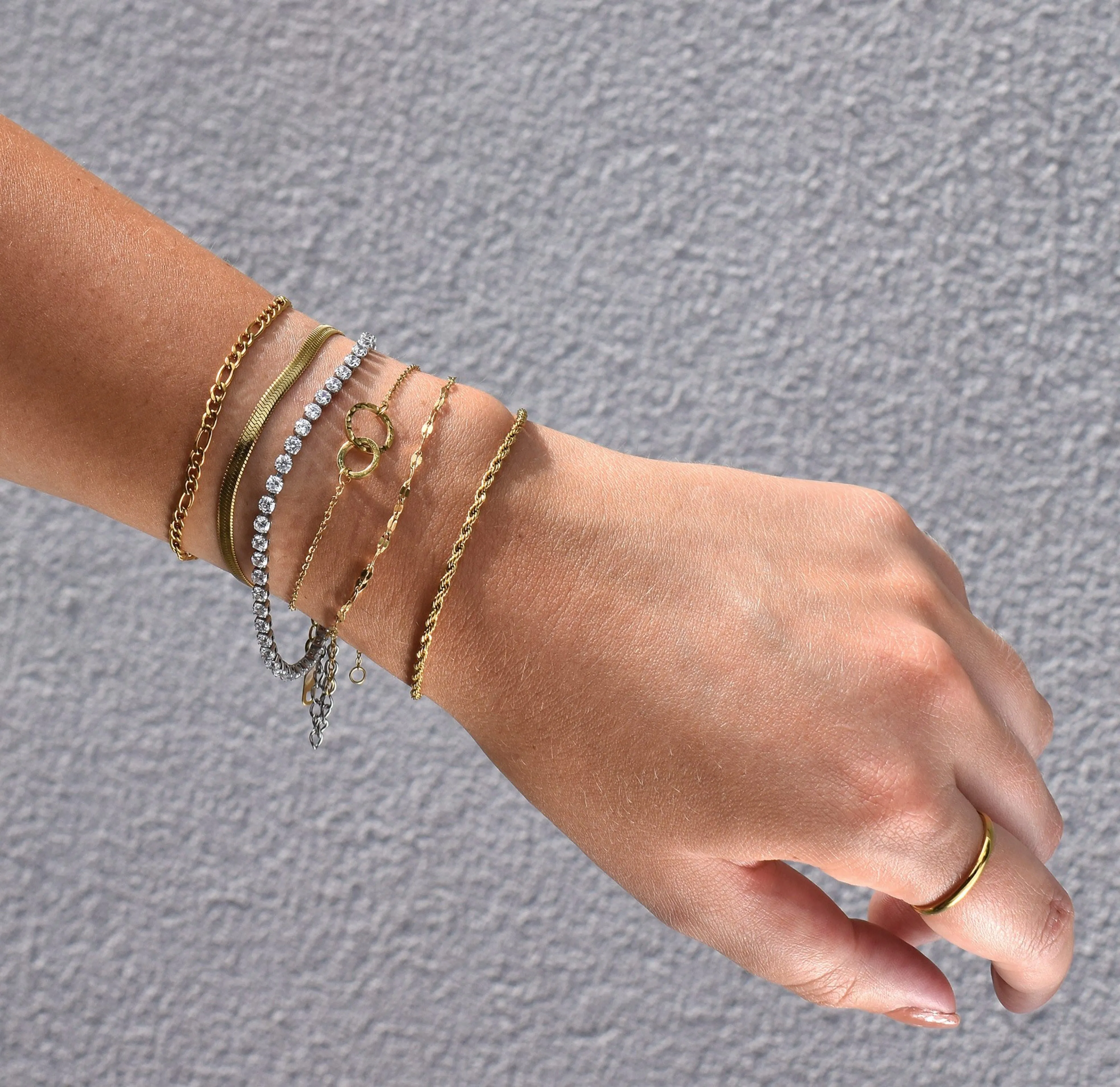 BILLIE THIN ROPE CHAIN BRACELET